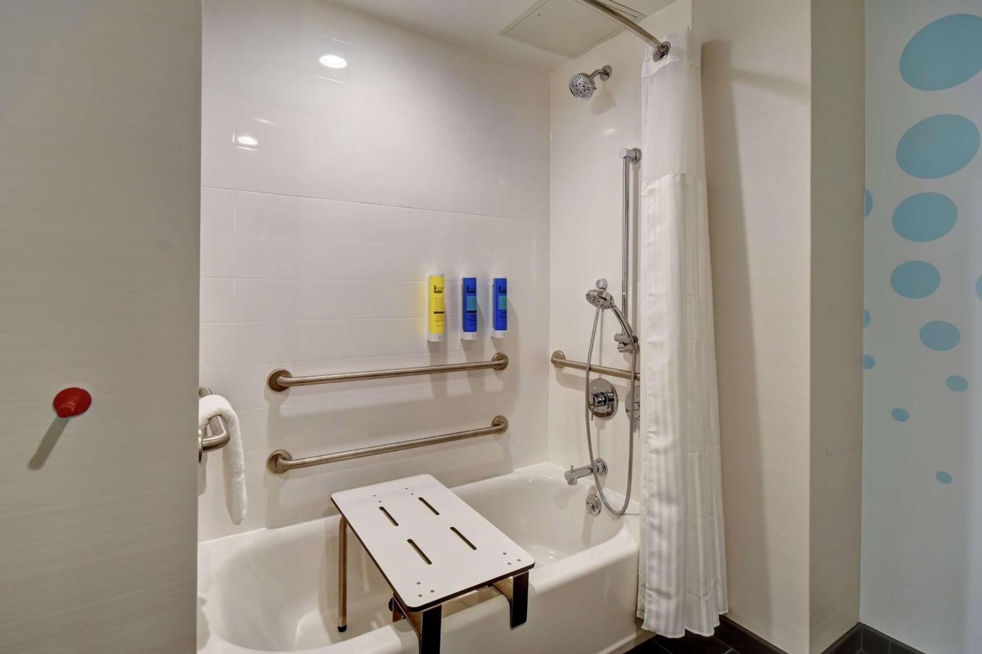 Tru By Hilton Syracuse-Camillus Ξενοδοχείο Εξωτερικό φωτογραφία